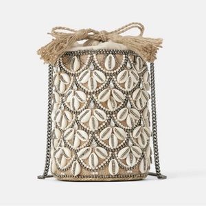 NWT Zara Limited Edition Seashell Ivory Beaded Bucket Bag